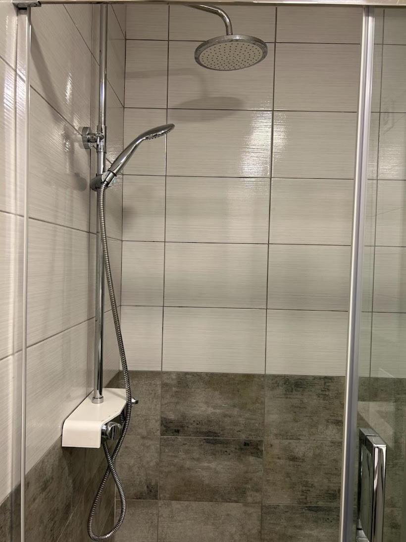Tina Apartment Карловац Екстериор снимка