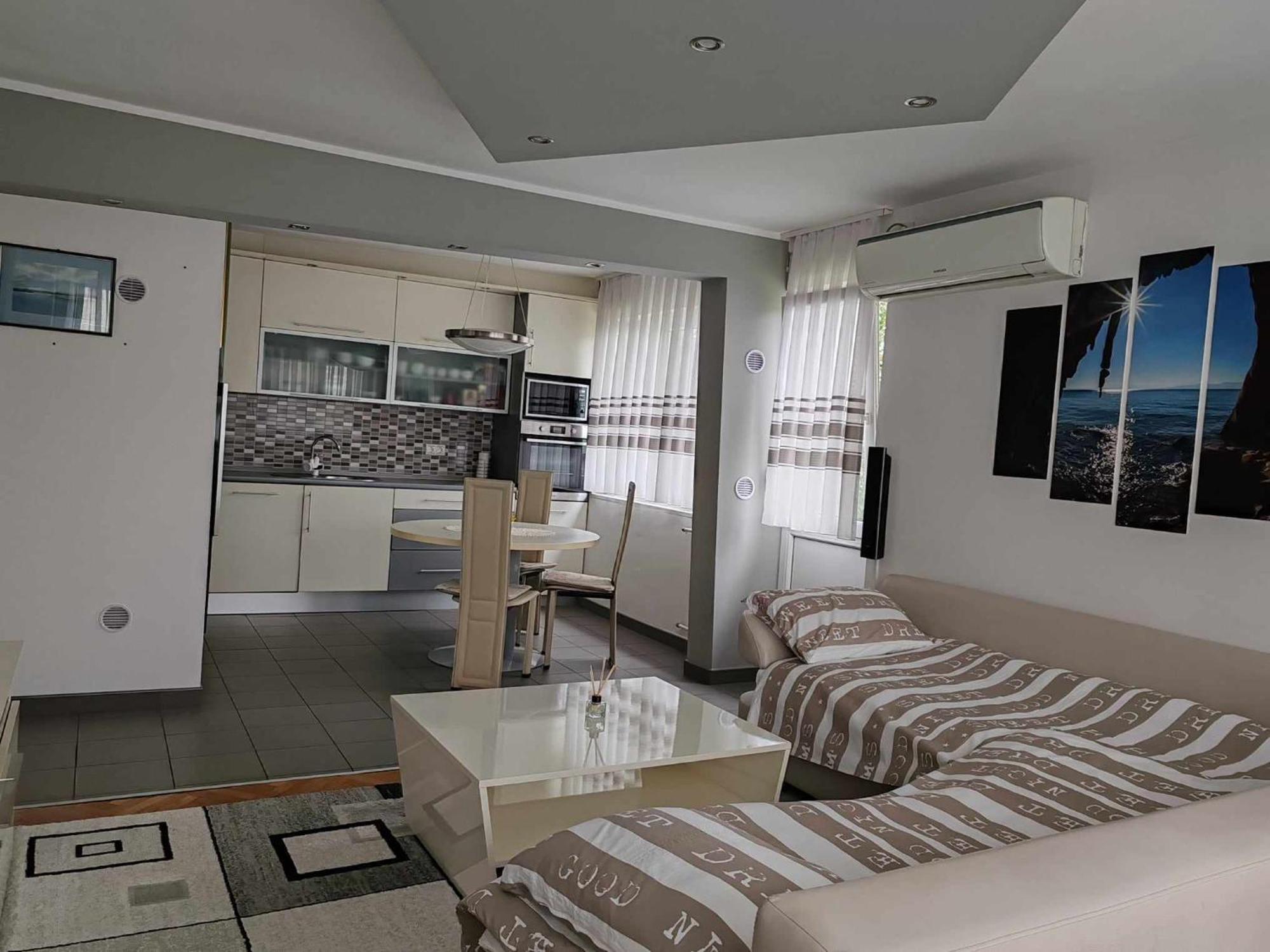 Tina Apartment Карловац Екстериор снимка